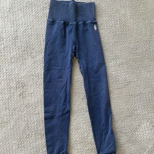 FP movement good karma legging